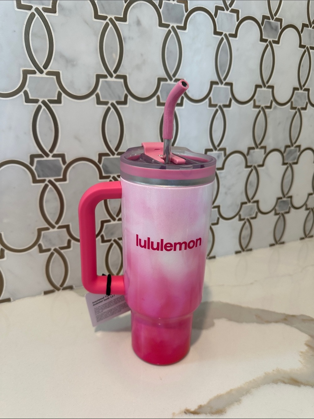 NWT NWT Lululemon insulated tumbler 40oz PKSM/CCLD/ROSA